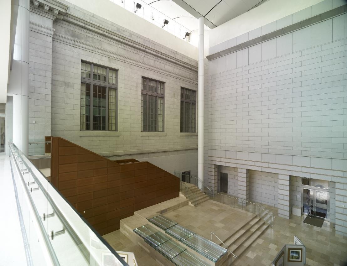 Interior lobby of Wheeling Federal Building and U.S. Courthouse, 28 April 2007